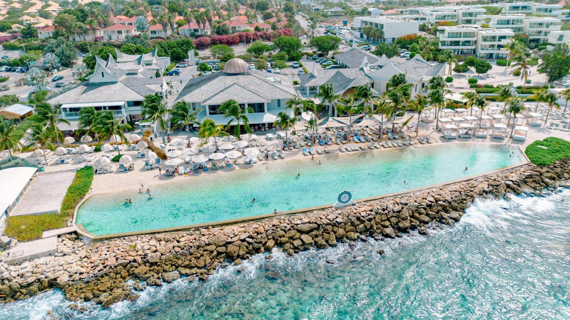 Papagayo Beach Hotel (Adults Only) Вилемстад Екстериор снимка
