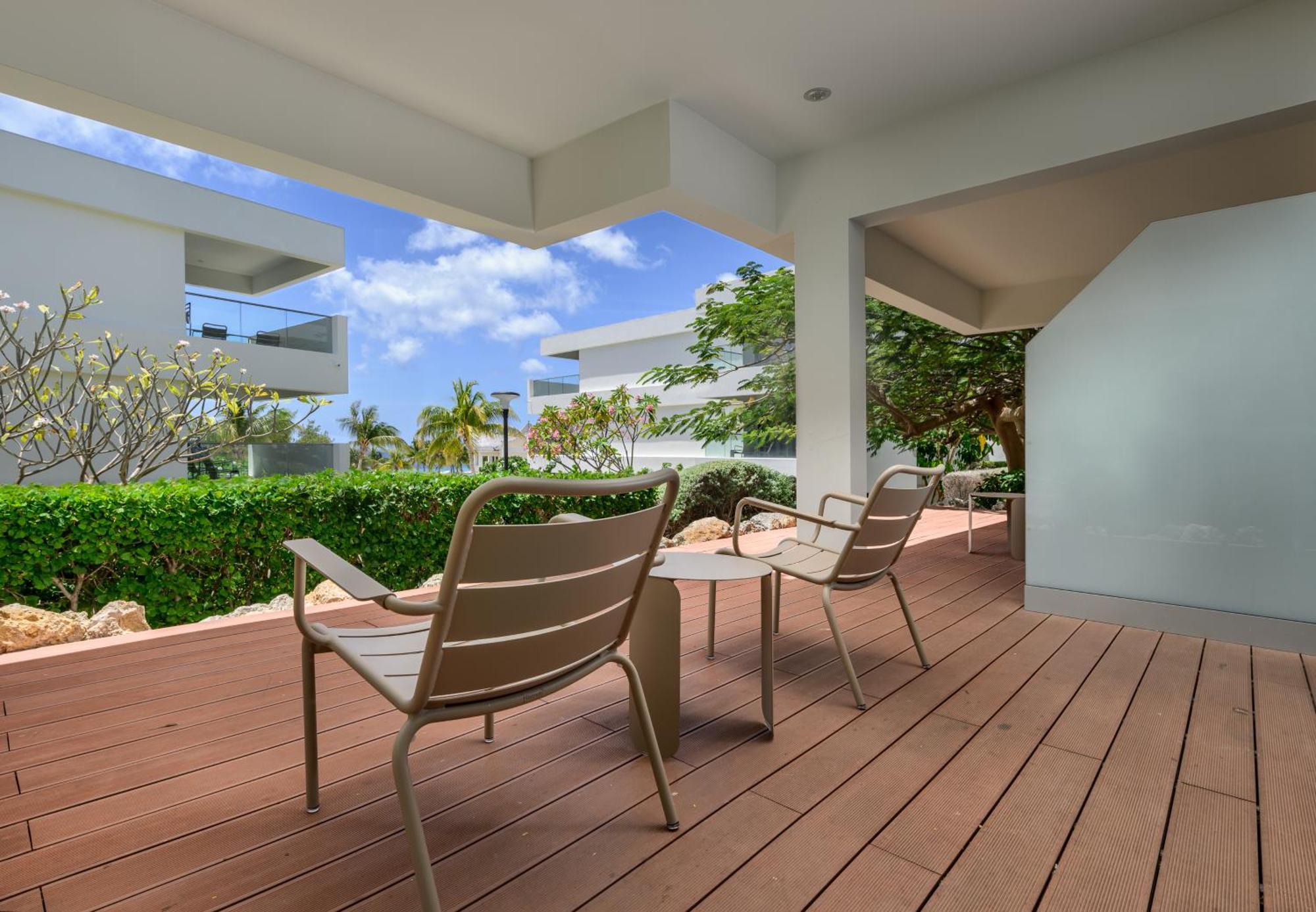 Papagayo Beach Hotel (Adults Only) Вилемстад Екстериор снимка